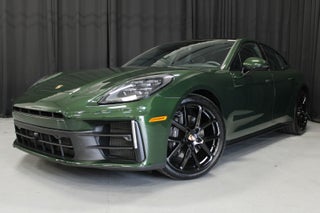 2025 Porsche Panamera 4