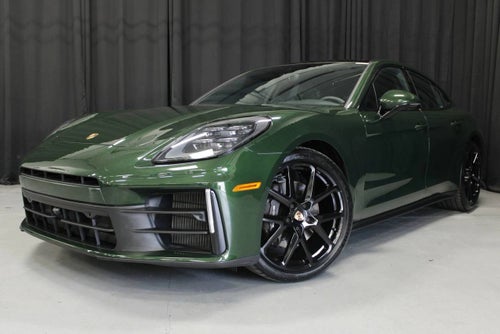 2025 Porsche Panamera 4
