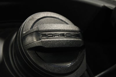 2025 Porsche Panamera 4