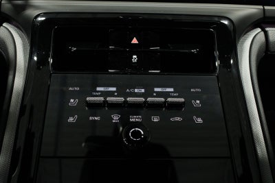 2025 Porsche Panamera 4