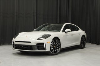 2025 Porsche Panamera 4