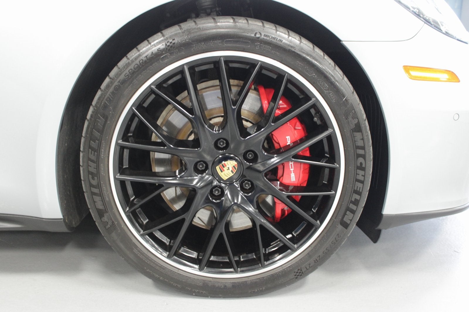 2022 Porsche Panamera 4S