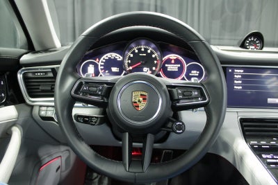 2022 Porsche Panamera 4S