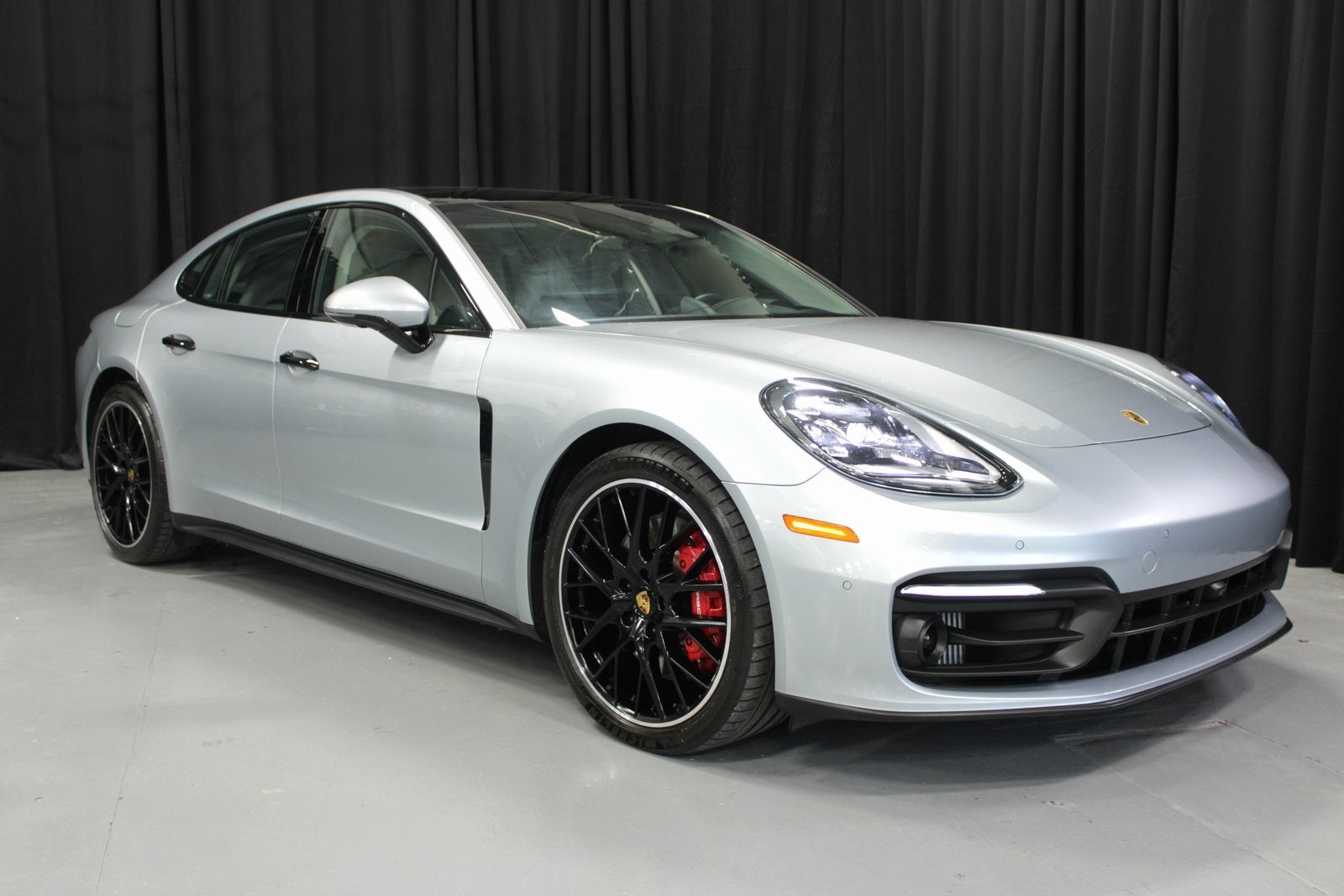 2022 Porsche Panamera 4S