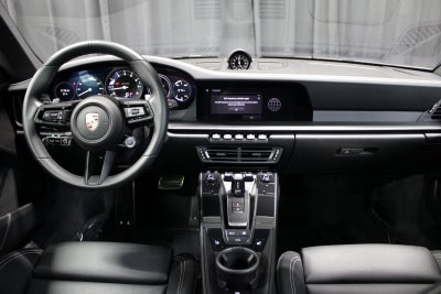 2024 Porsche 911 Carrera 4 GTS