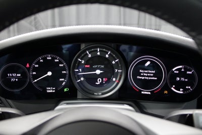 2024 Porsche 911 Carrera 4 GTS