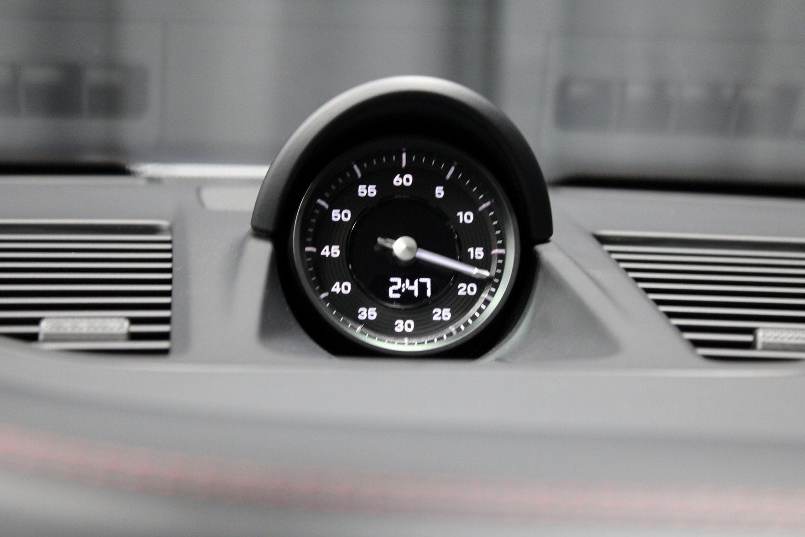 2026 Porsche 911 Carrera 4 GTS