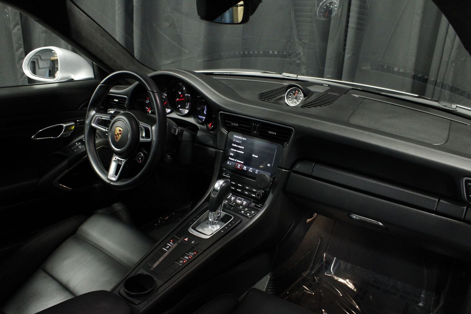 2018 Porsche 911 Carrera GTS