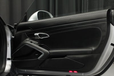 2018 Porsche 911 Carrera GTS