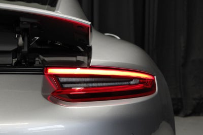 2018 Porsche 911 Carrera GTS