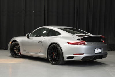 2018 Porsche 911 Carrera GTS