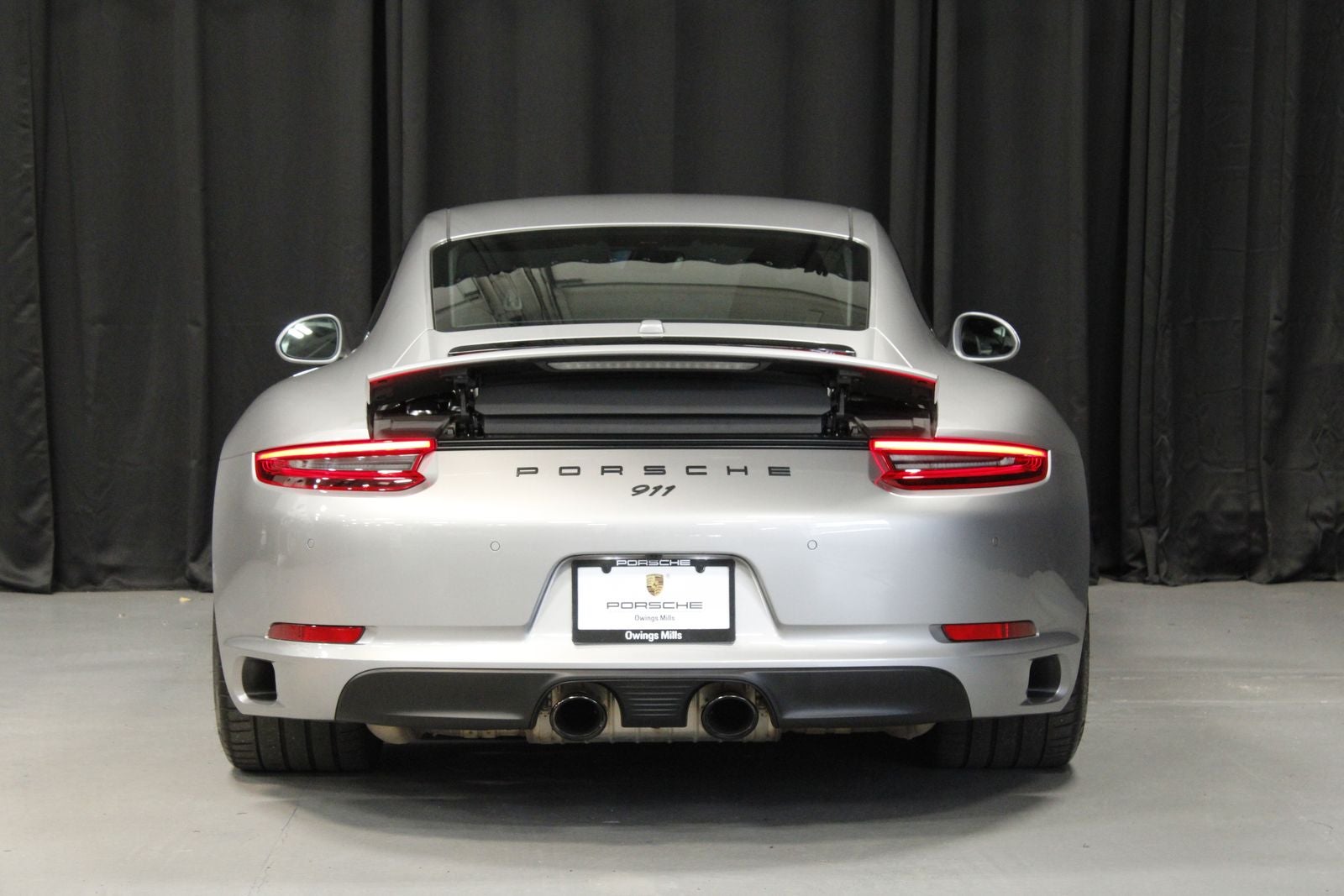 2018 Porsche 911 Carrera GTS