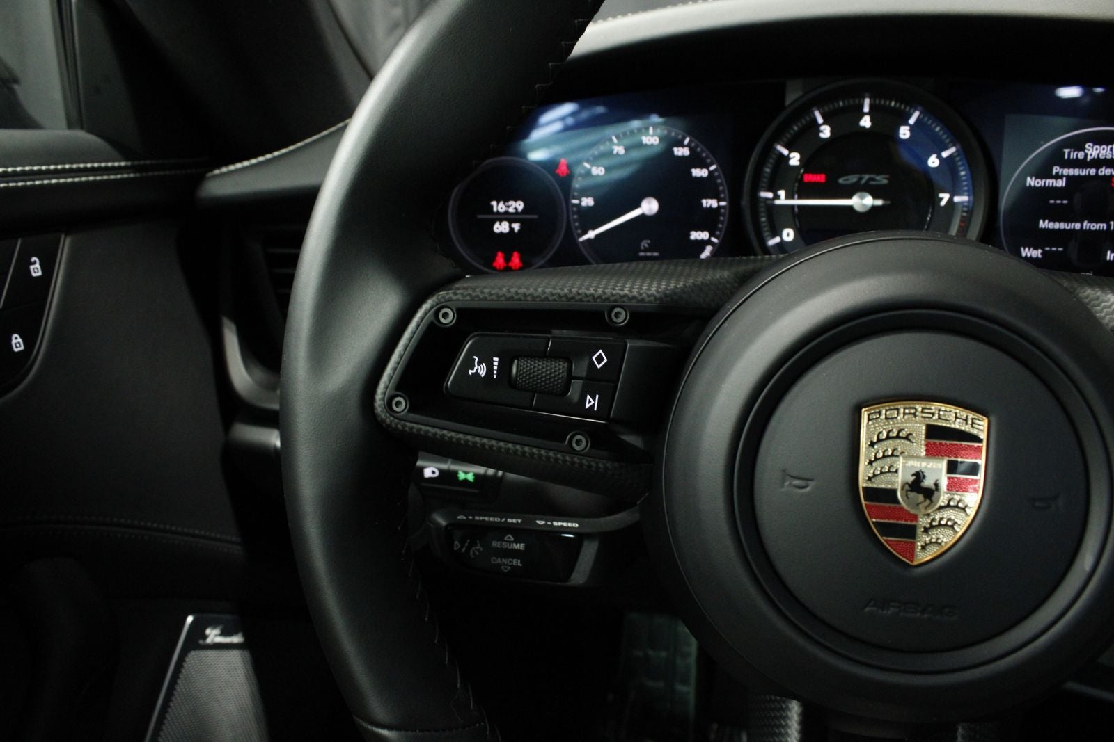 2024 Porsche 911 911 Carrera GTS (MY24)