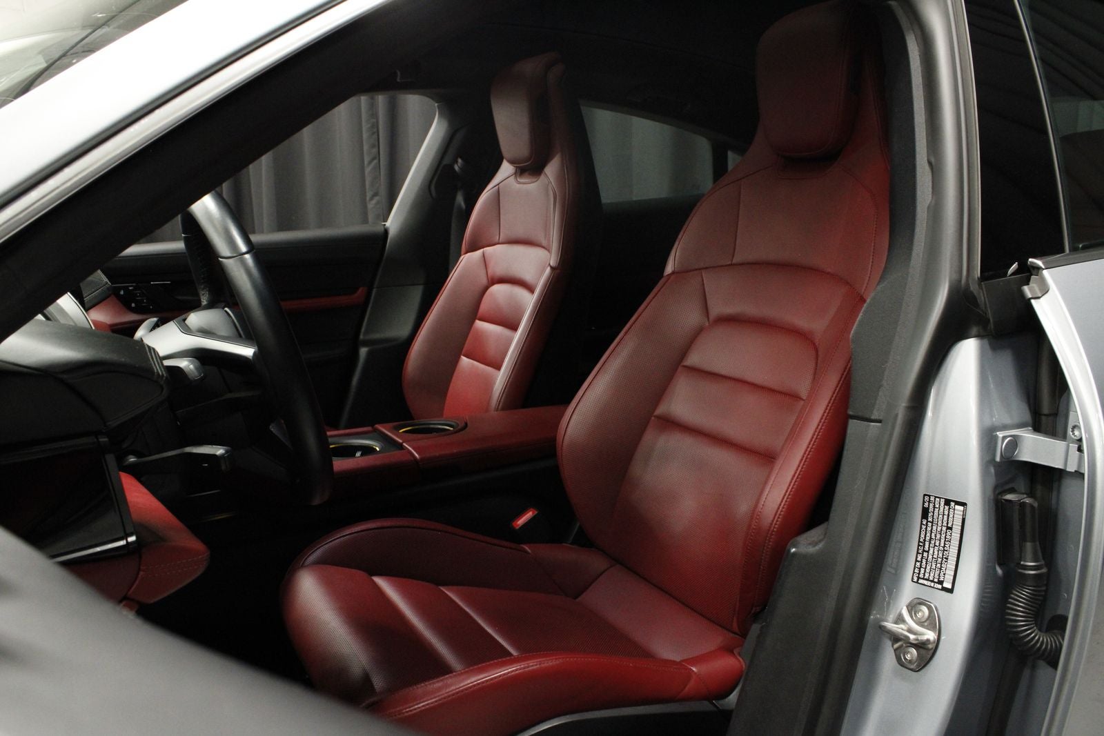 2020 Porsche Taycan Taycan 4S