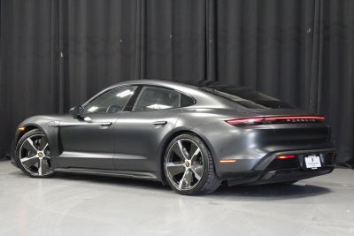 2022 Porsche Taycan Taycan Turbo S