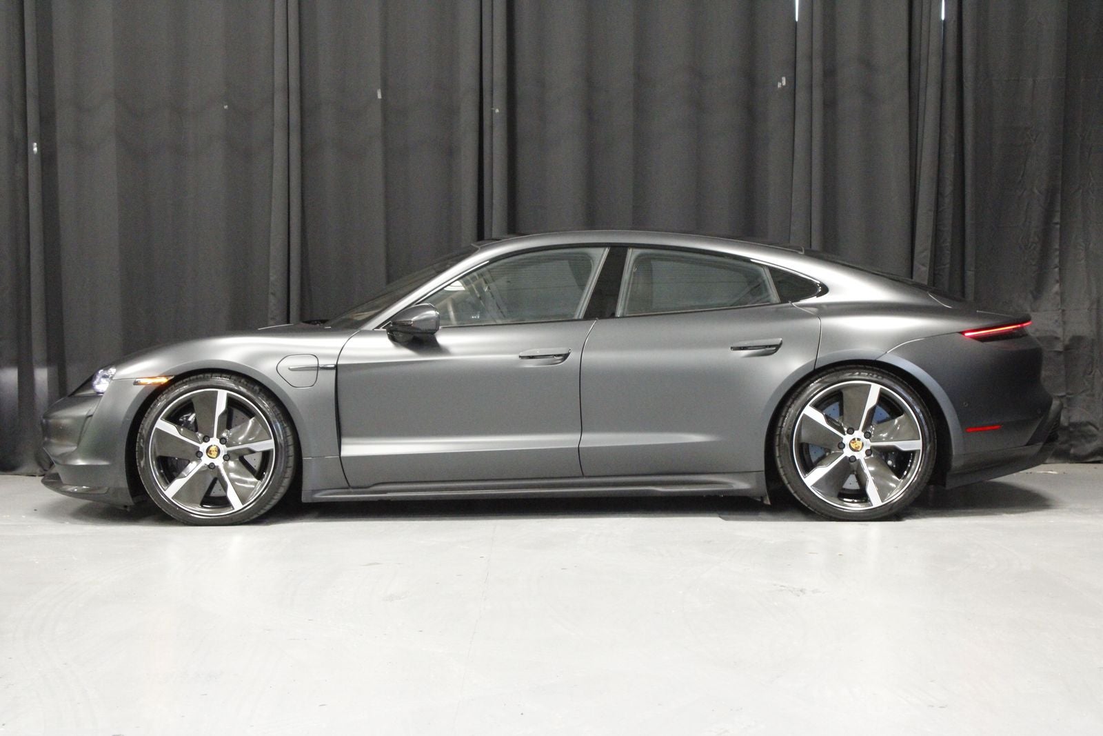 2022 Porsche Taycan Taycan Turbo S