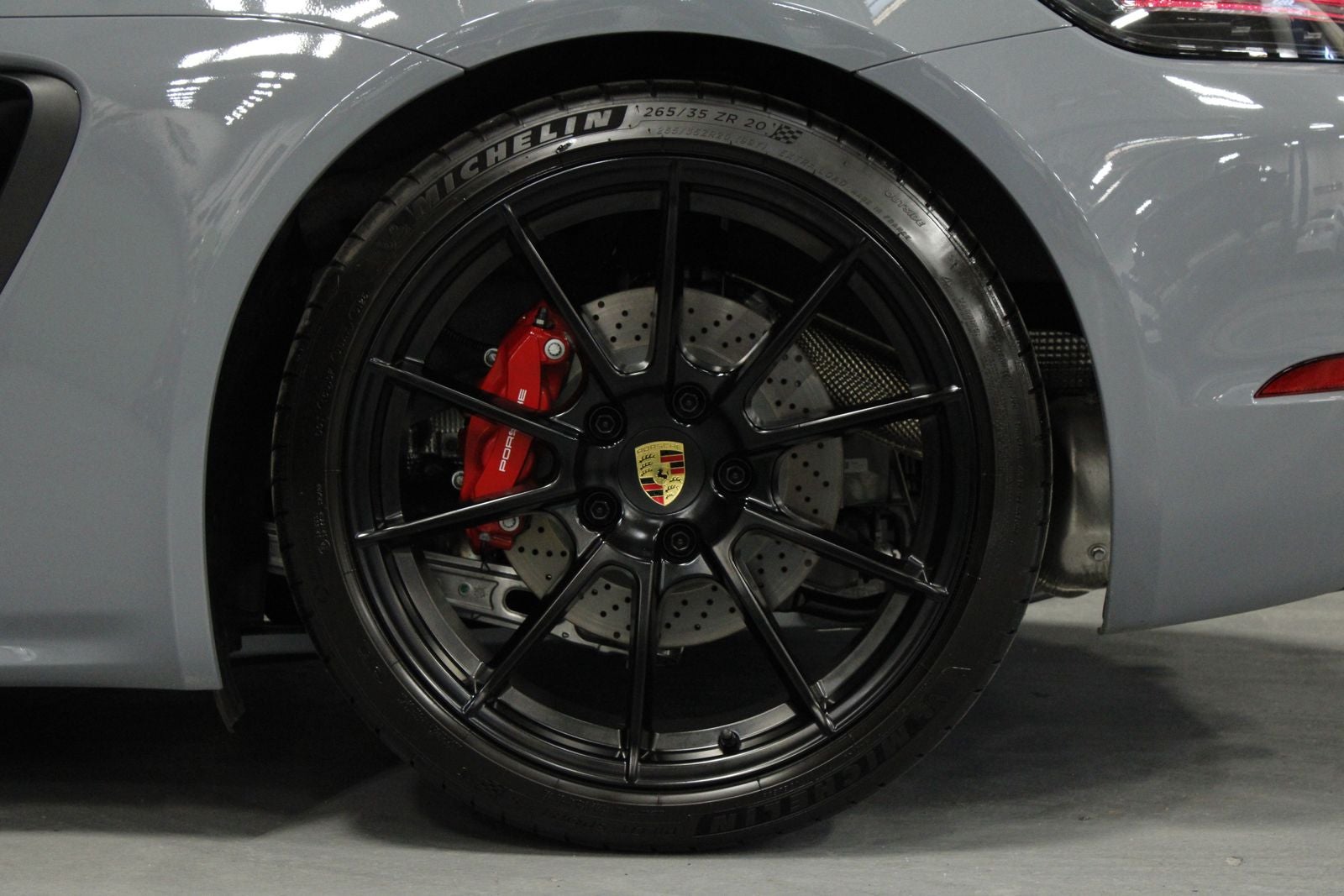 2025 Porsche 718 Cayman GTS 4.0