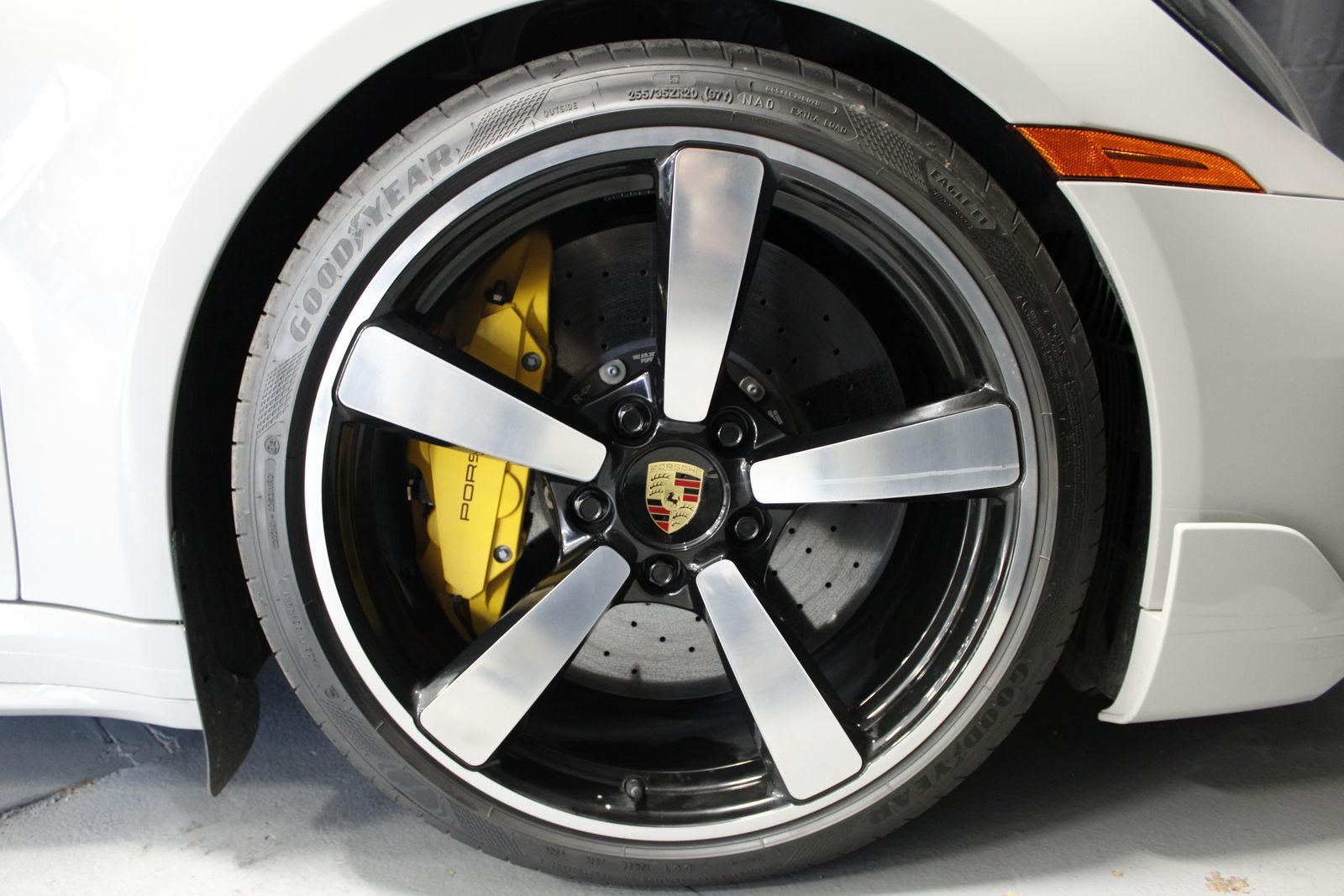 2025 Porsche 911 Turbo S