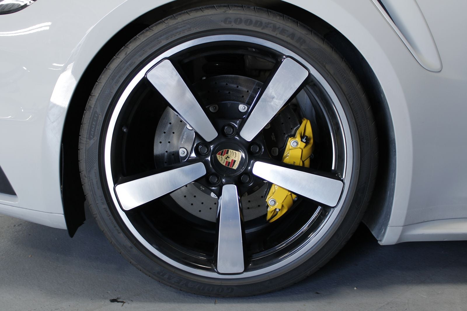 2025 Porsche 911 Turbo S