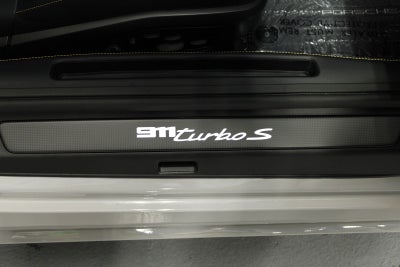 2025 Porsche 911 Turbo S