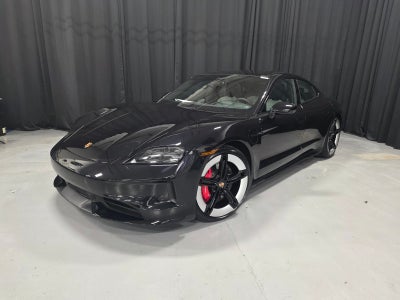 2026 Porsche Taycan GTS