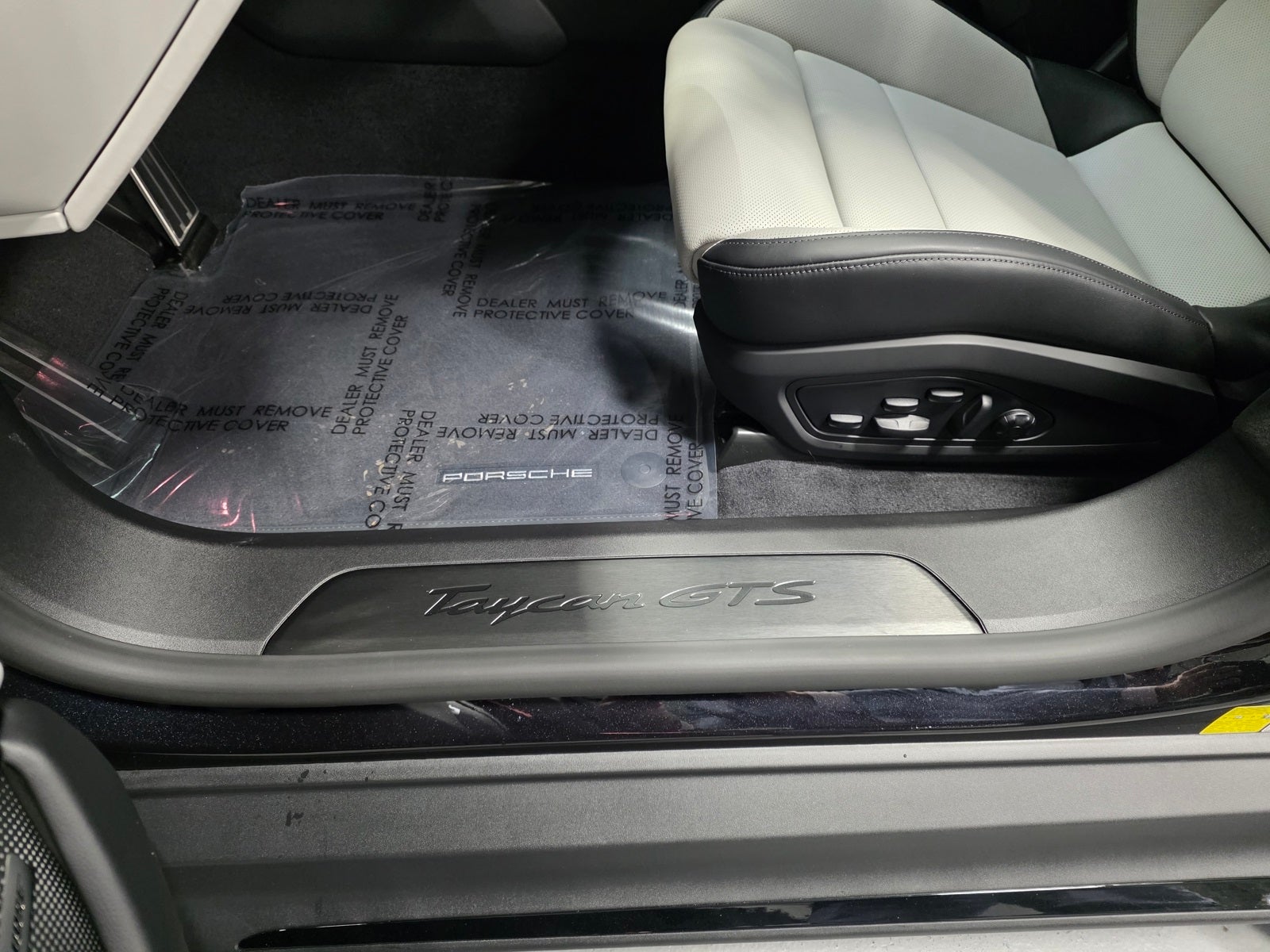 2026 Porsche Taycan GTS