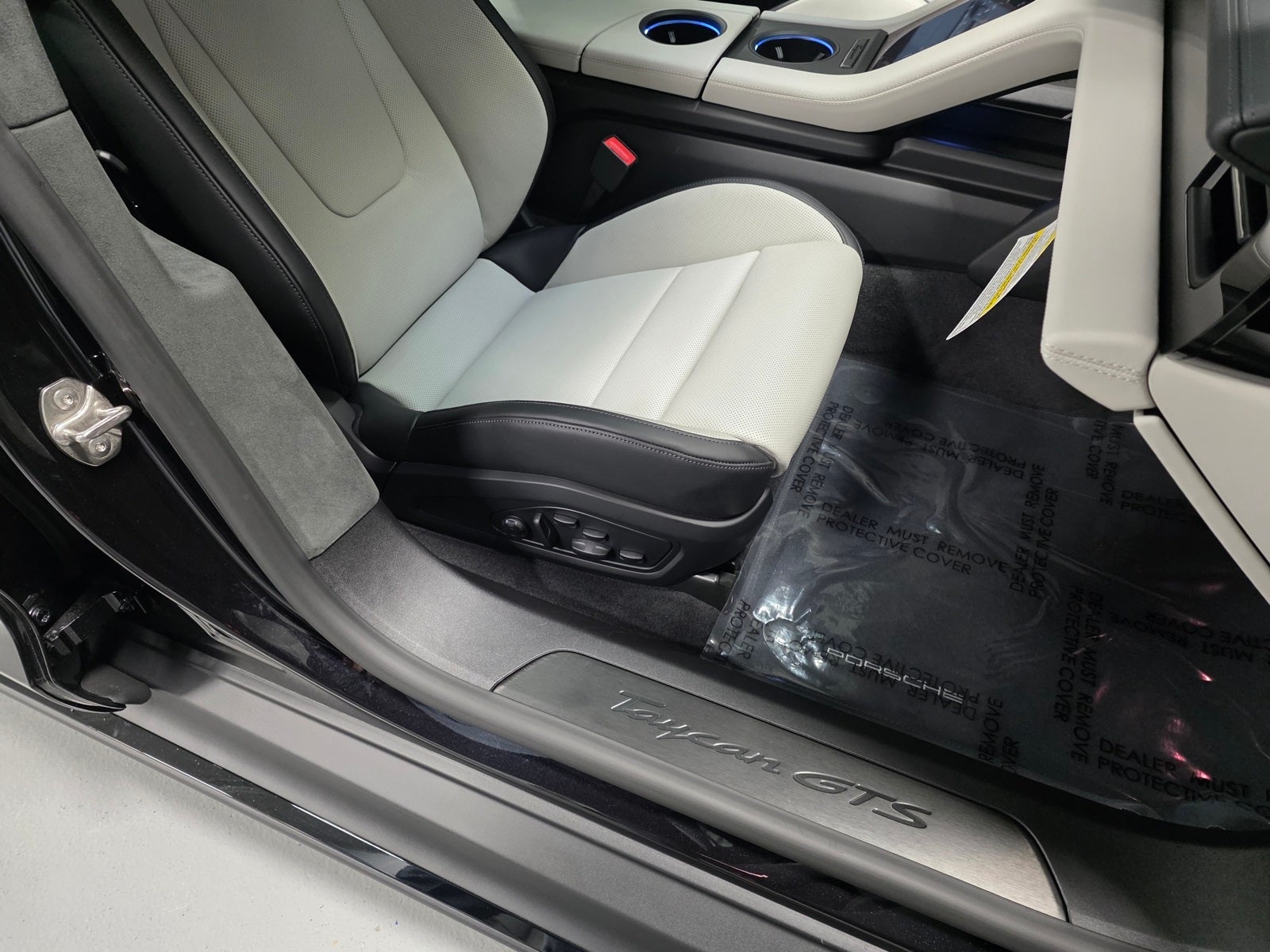 2026 Porsche Taycan GTS