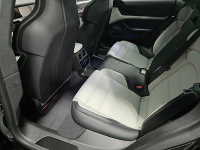 2026 Porsche Taycan GTS