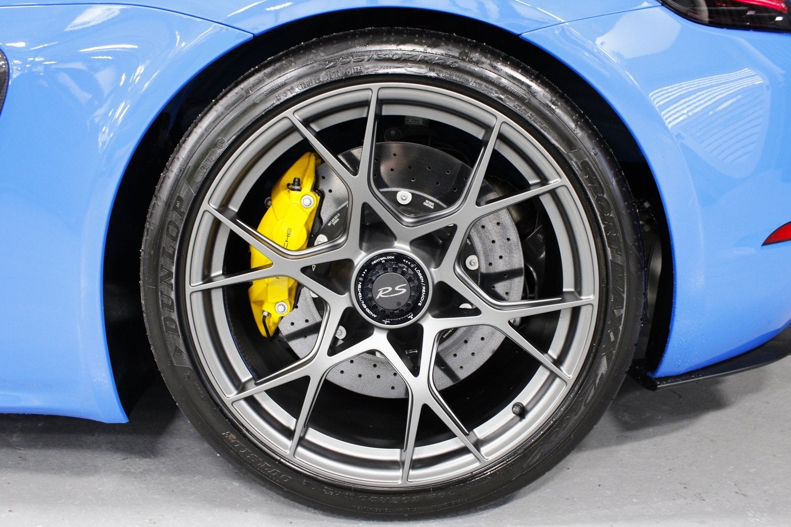 2025 Porsche 718 Cayman GT4 RS