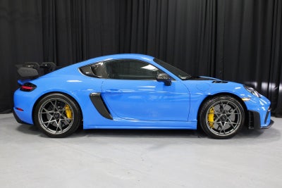 2025 Porsche 718 Cayman GT4 RS