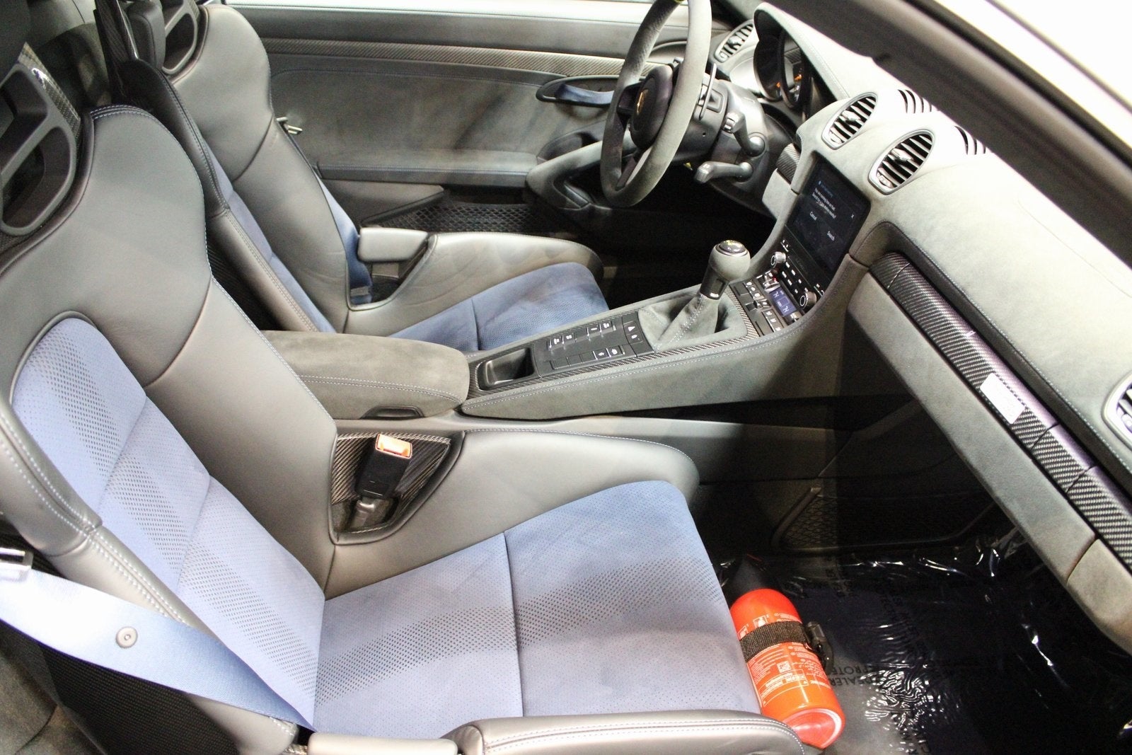 2025 Porsche 718 Cayman GT4 RS