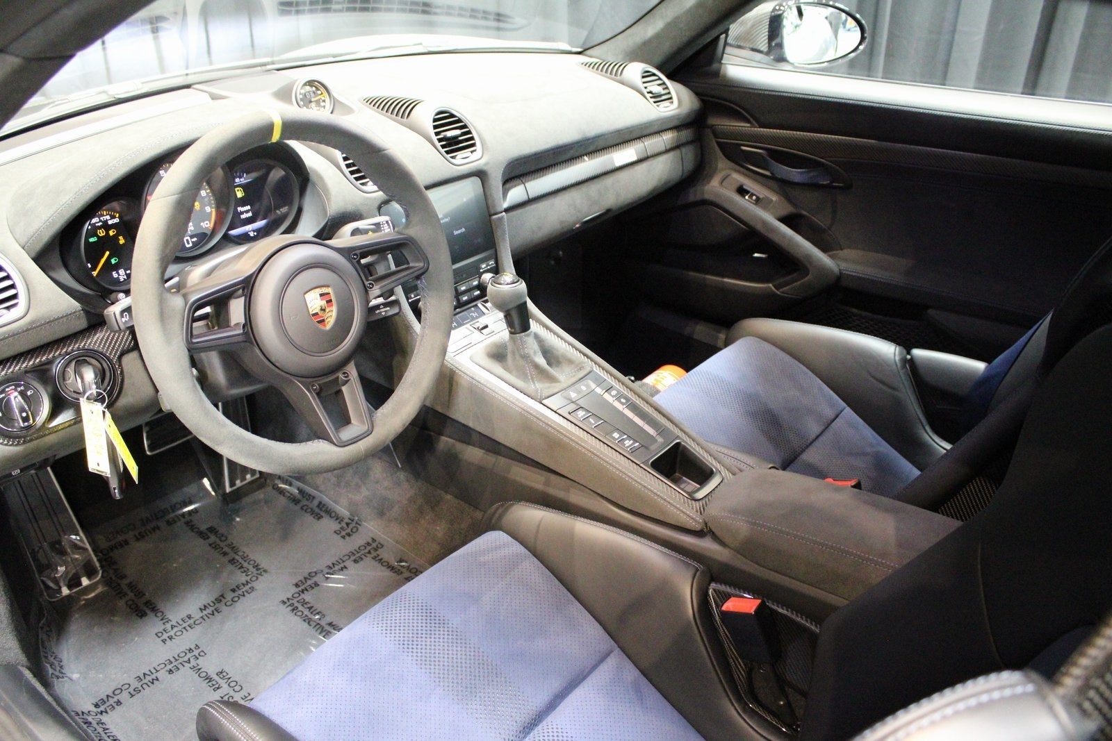 2025 Porsche 718 Cayman GT4 RS