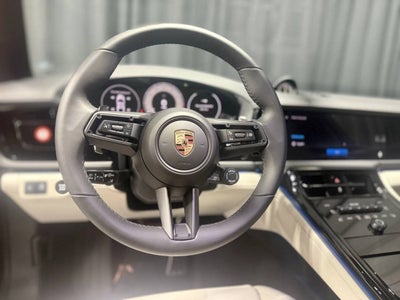 2026 Porsche Panamera E-Hybrid 4
