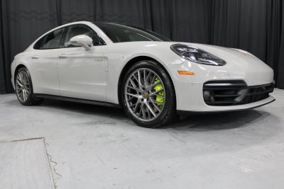 2023 Porsche Panamera E-Hybrid 4S