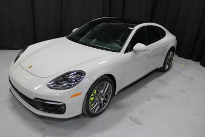 2023 Porsche Panamera E-Hybrid 4S