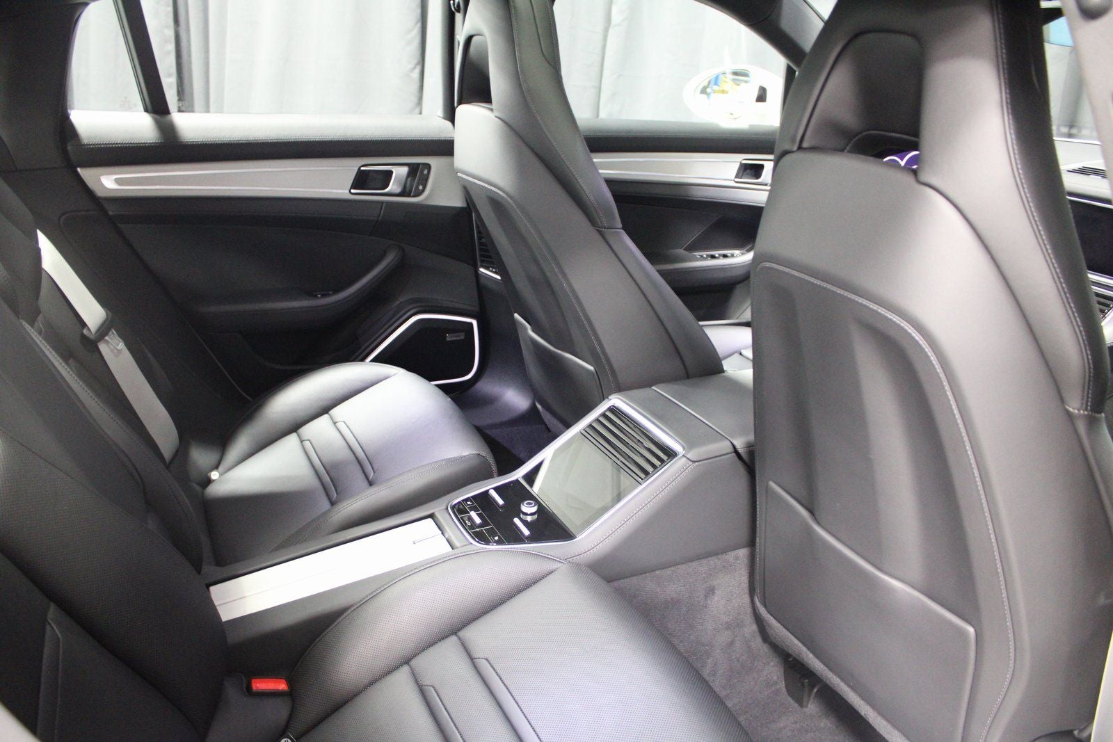 2023 Porsche Panamera E-Hybrid 4S