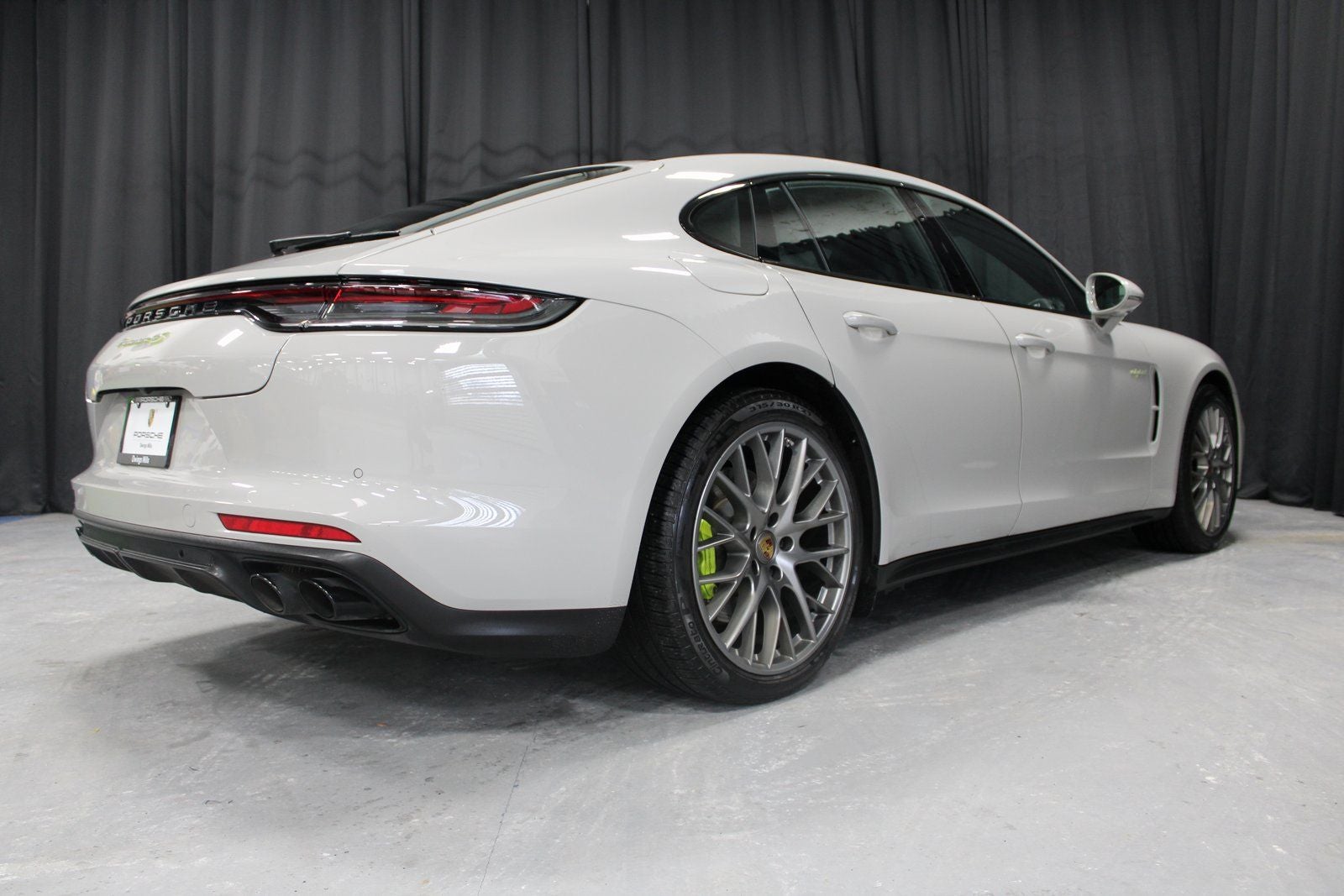 2023 Porsche Panamera E-Hybrid 4S