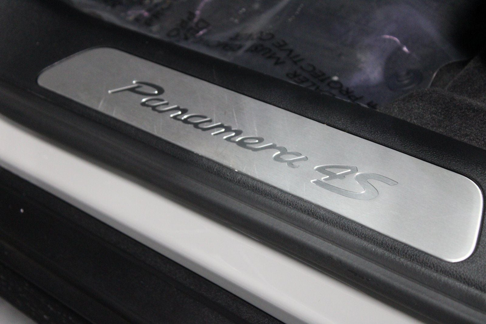 2023 Porsche Panamera E-Hybrid 4S