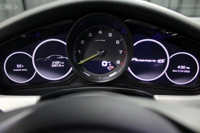 2023 Porsche Panamera E-Hybrid 4S