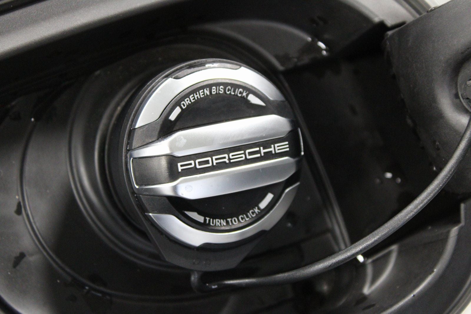 2023 Porsche Panamera E-Hybrid 4S