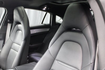 2023 Porsche Panamera E-Hybrid 4S