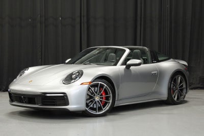 2022 Porsche 911 Targa 4S