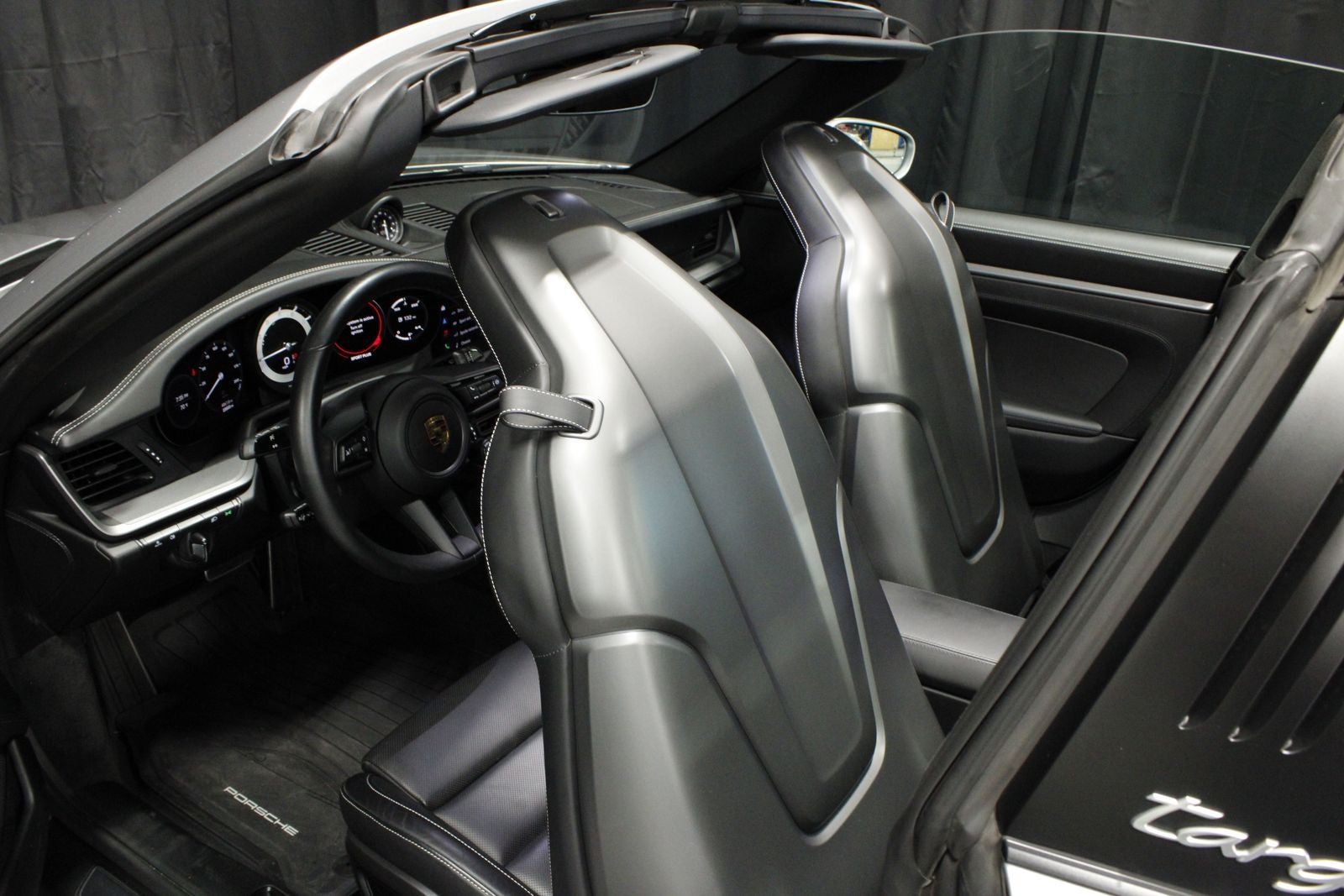 2022 Porsche 911 Targa 4S