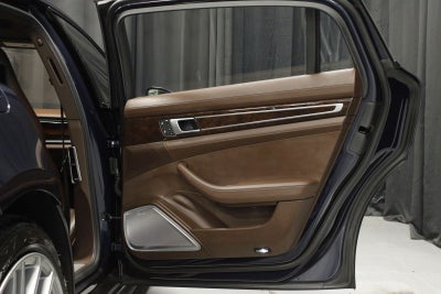 2023 Porsche Panamera 4 E-Hybrid Executive