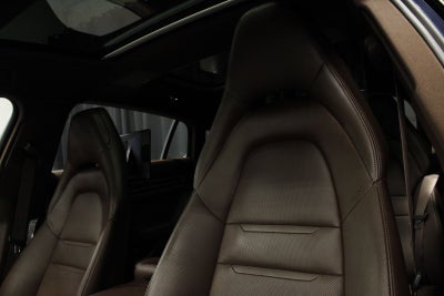 2023 Porsche Panamera 4 E-Hybrid Executive