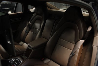 2023 Porsche Panamera 4 E-Hybrid Executive