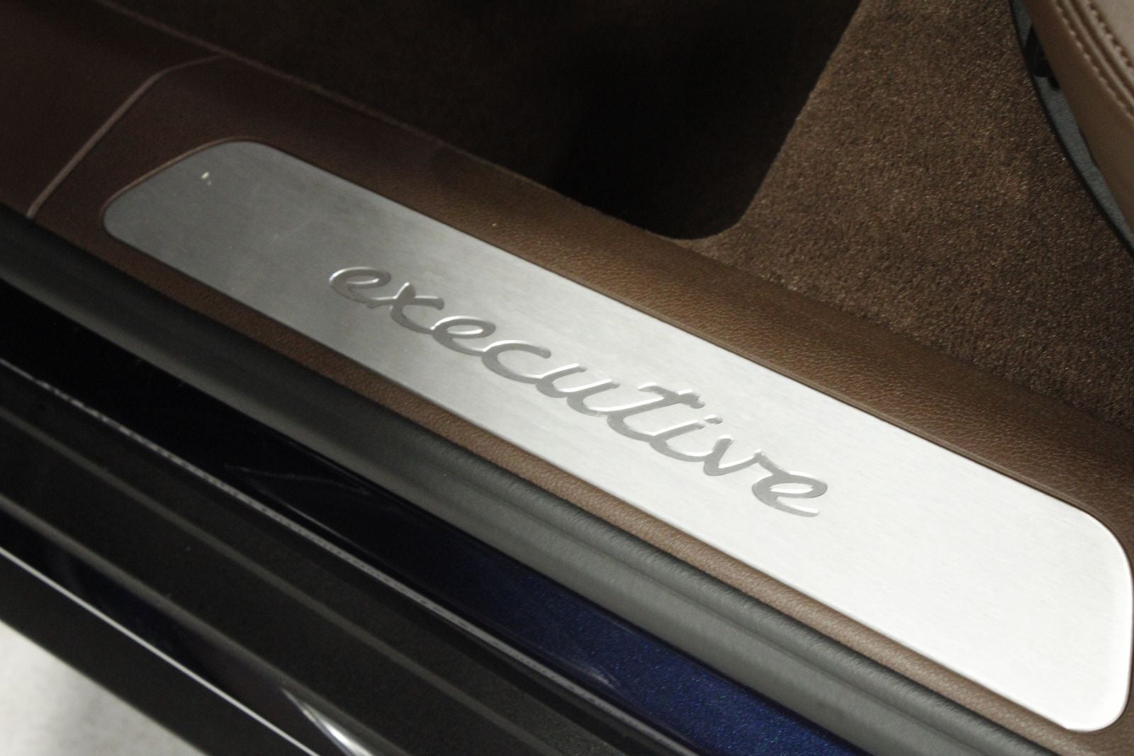 2023 Porsche Panamera 4 E-Hybrid Executive