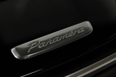2023 Porsche Panamera 4 E-Hybrid Executive