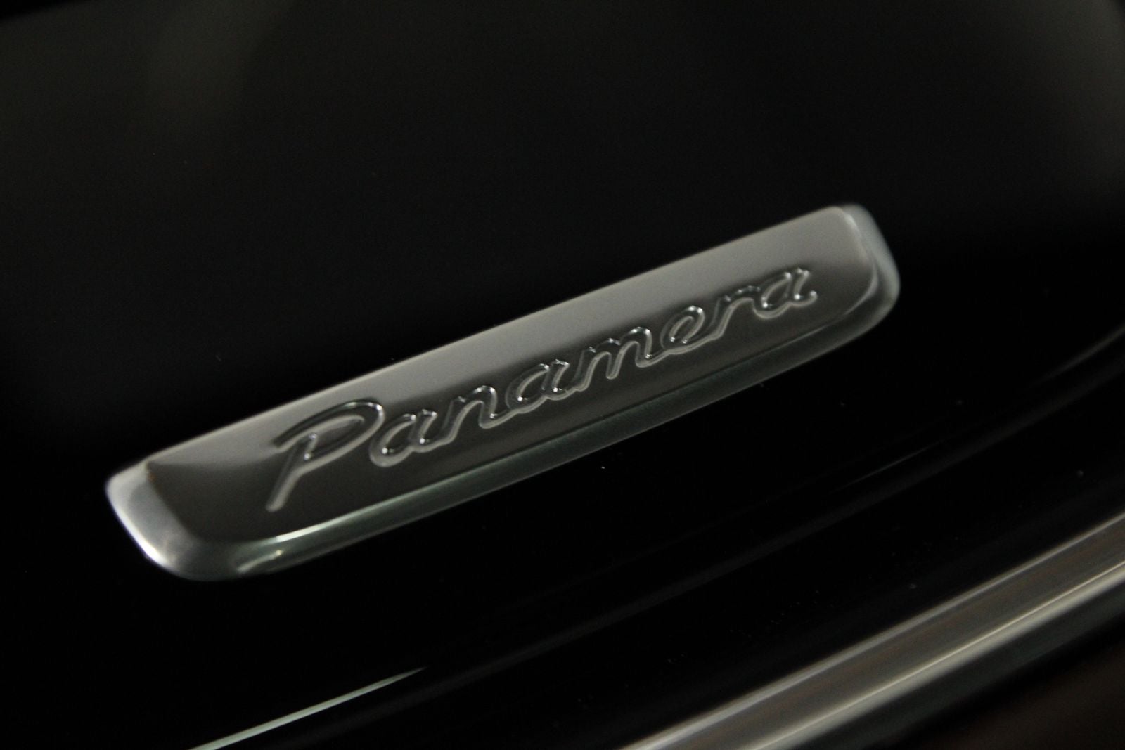 2023 Porsche Panamera 4 E-Hybrid Executive