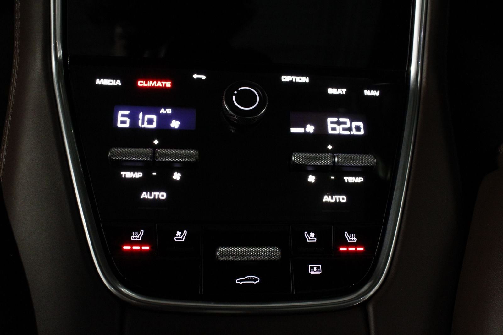2023 Porsche Panamera 4 E-Hybrid Executive